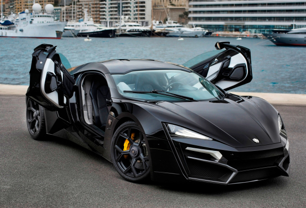 W Motors Lykan Hypersport